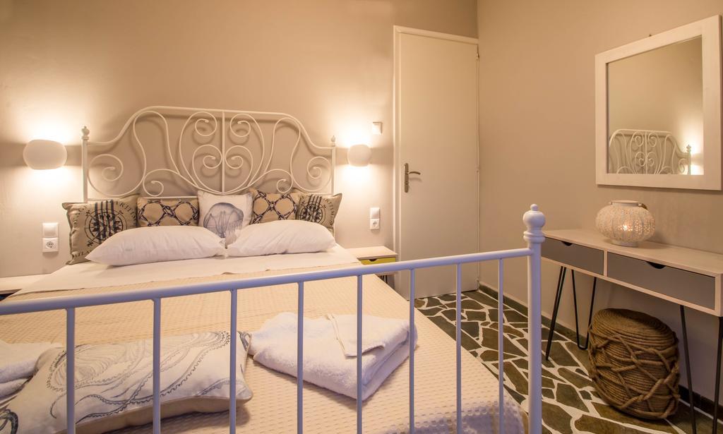 Remvi Aparthotel Galissas Room photo
