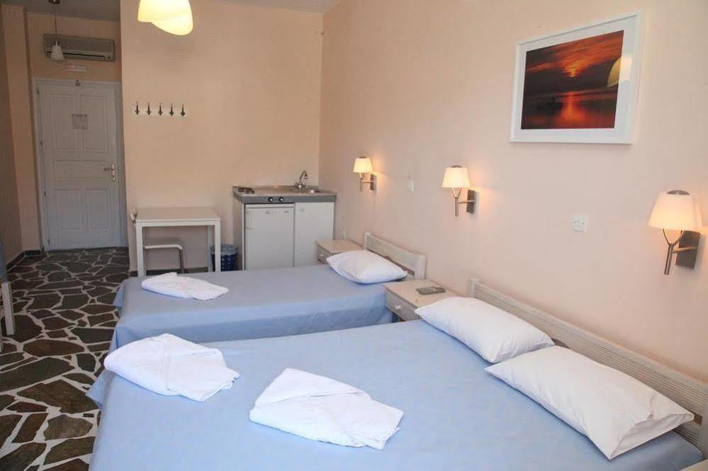 Remvi Aparthotel Galissas Exterior photo